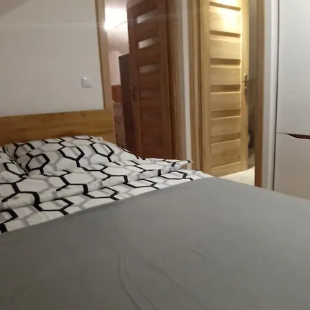 Dom Na Pagorku Pod Lipa Klaj