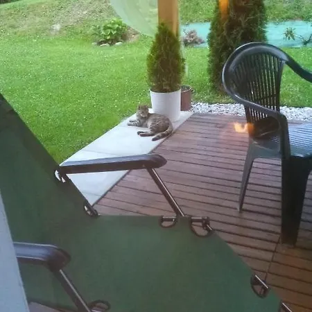 Dom Na Pagorku Pod Lipa